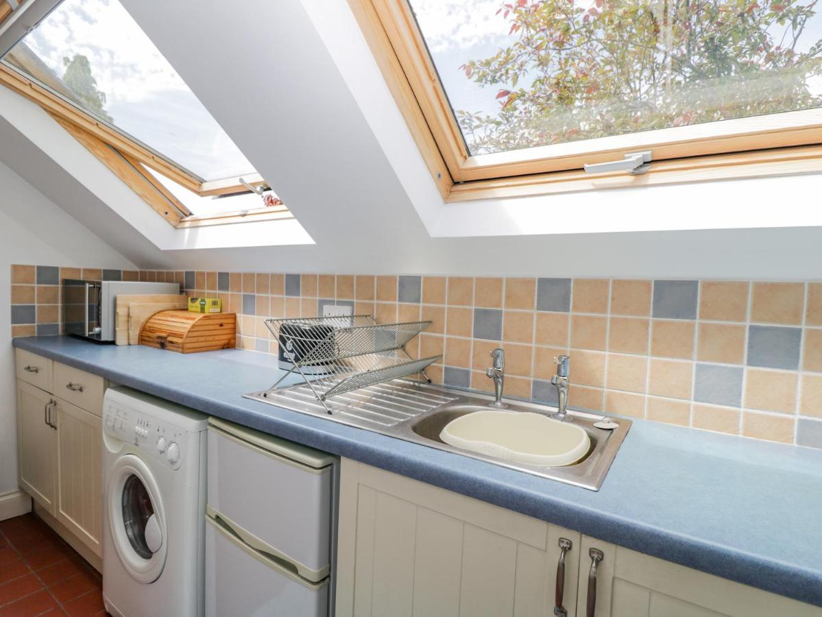 Parkfield Cottage Sturminster Marshall Экстерьер фото
