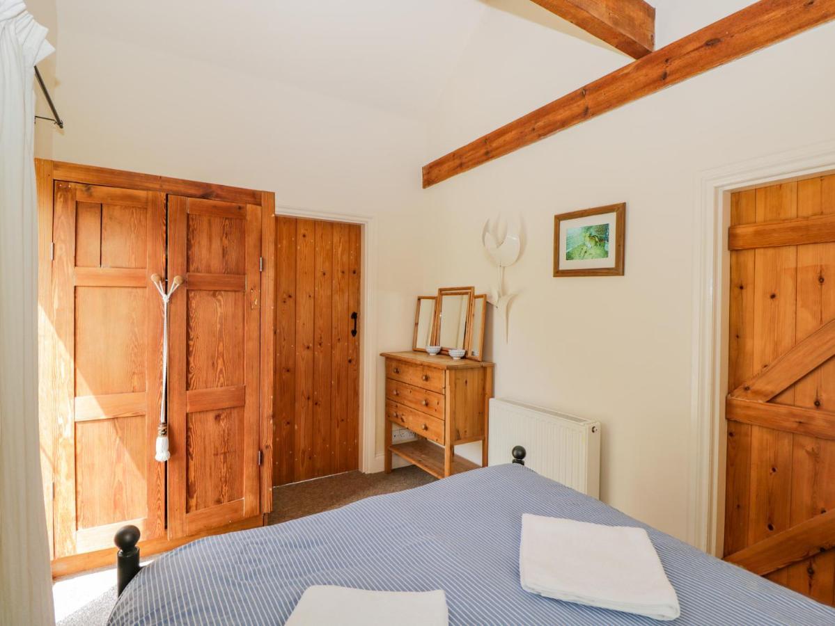 Parkfield Cottage Sturminster Marshall Экстерьер фото