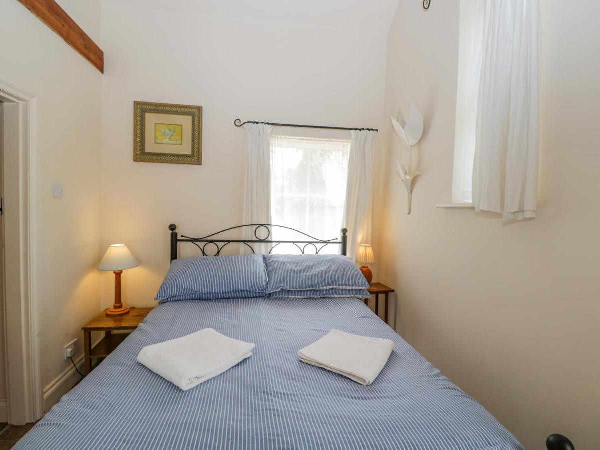 Parkfield Cottage Sturminster Marshall Экстерьер фото